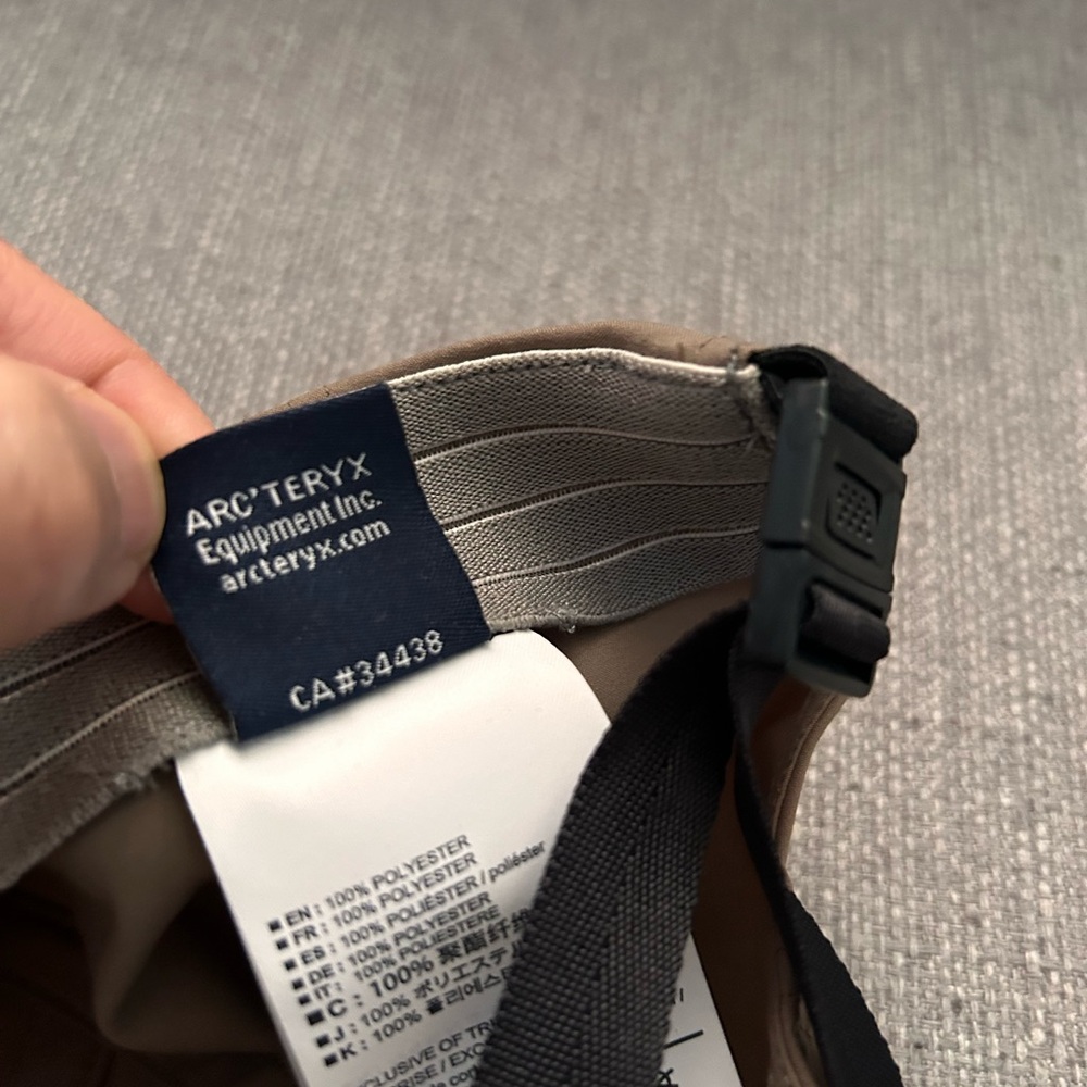 Arc'teryx Taupe/Brown Lightweight Tech Cap - Picture 4 of 5